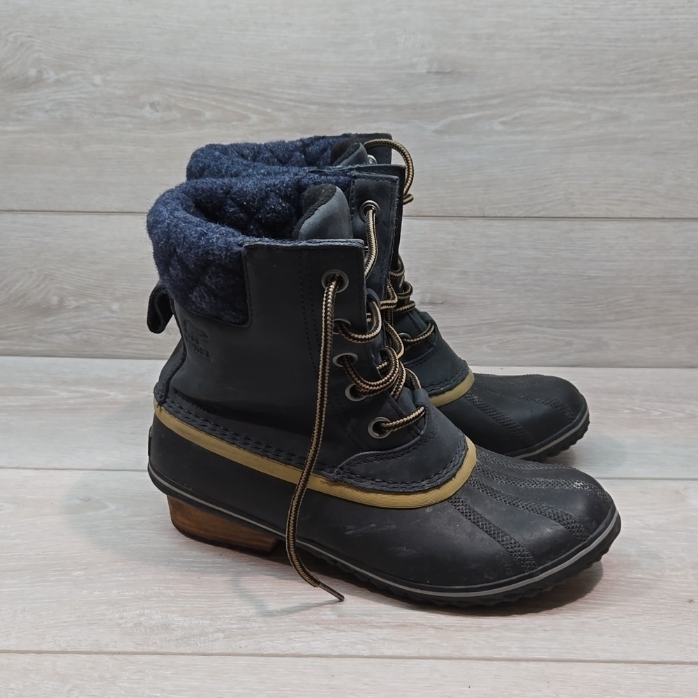 Sorel Women Ankle Leather Rubber Duck shoes boots sz 8.5